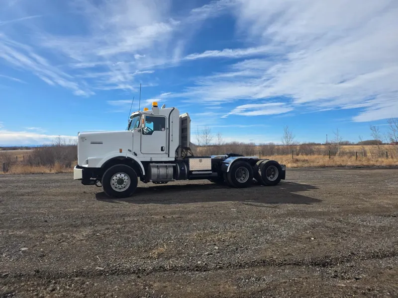 2016 KENWORTH T800
